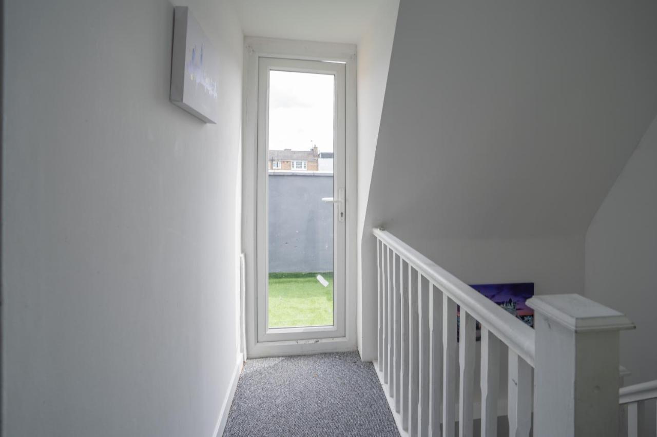 Small Private Studio In The Heart Of Angel Appartement *
