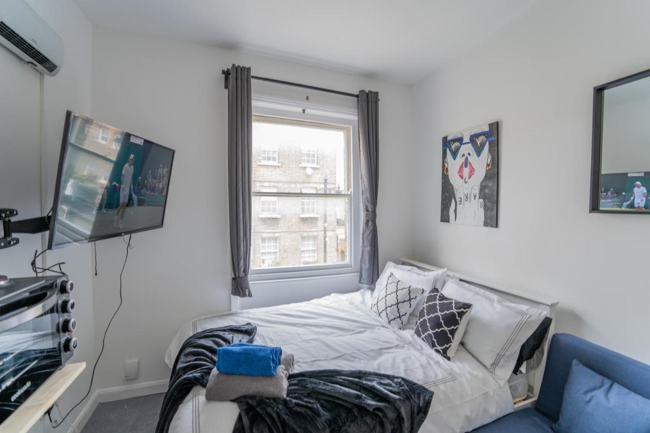 Small Private Studio In The Heart Of Angel